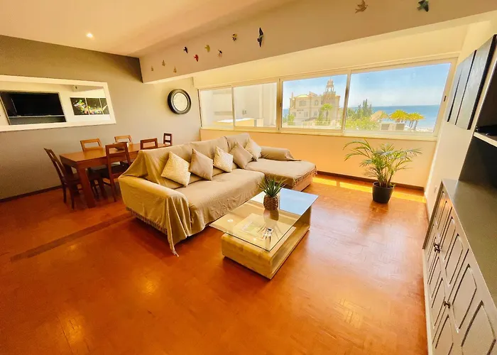 Paraiso - Beachfront - Private Parking Daire Portimão