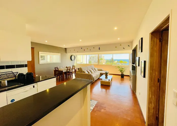 Paraiso - Beachfront - Private Parking